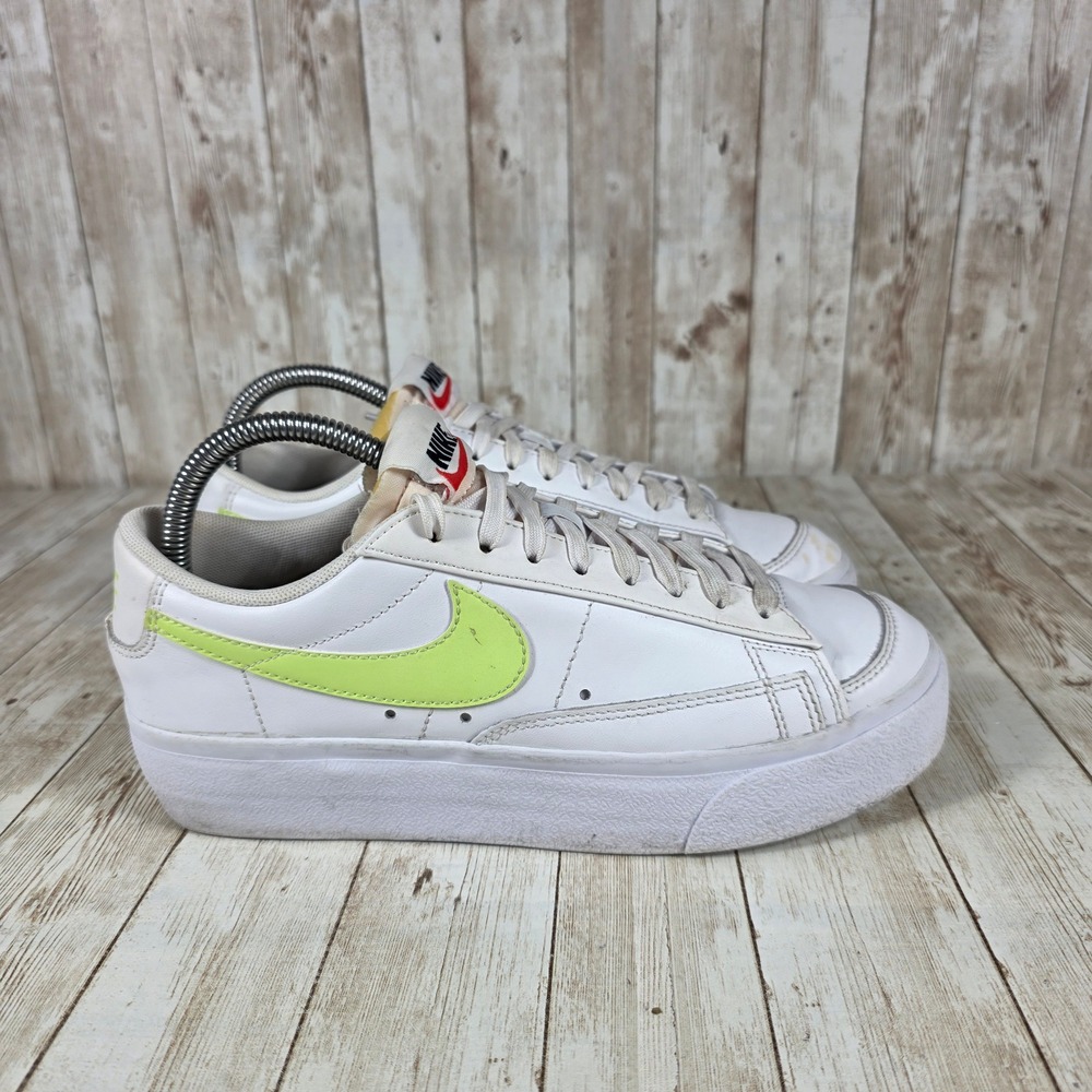 Nike Blazer Low Platform Sneakers White Green Accents Women's Size 8